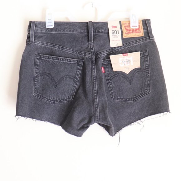 SOLD Levis 501 Women’s Shorts High Rise Button Fly Black Distressed Size 27 NWT - Picture 4 of 5
